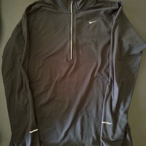 Women’s Small Nike Black  1/4 zip